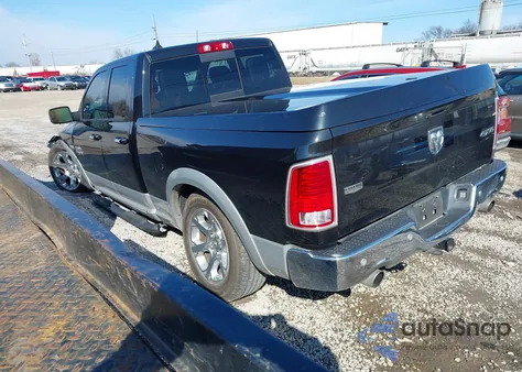 2017 Ram 1500 Laramie 4X4 6'4 Box из США, поврежденный, VIN 1C6RR7JT5HS853760